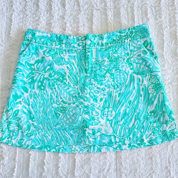 Lilly Pulitzer Aqua and White Patterned Skort - Picture 1 of 3